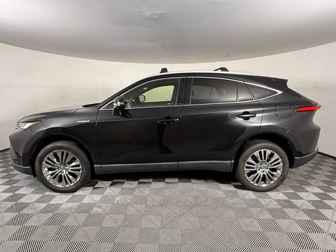 Used 2021 Toyota Venza Limited w/ Advanced Technology Package AWD/4WD image 3