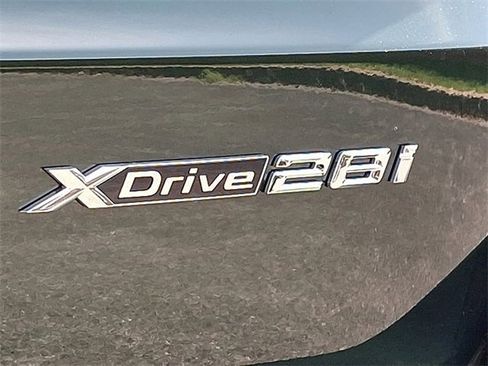 Certified 2025 BMW X1 xDrive28i w/ Convenience Package image 20