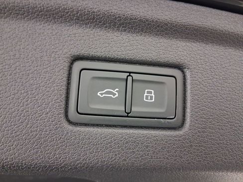 Used 2022 Audi A5 2.0T Premium Plus w/ Premium Plus image 30