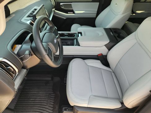 New 2027 Ford Expedition Max Platinum w/ Driver's Package RWD image 14