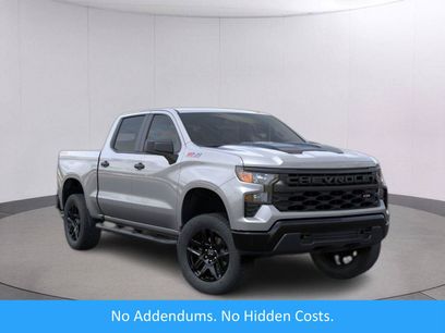 New 2026 Chevrolet Silverado 1500 Custom Trail Boss w/ Turbomax Blackout Package