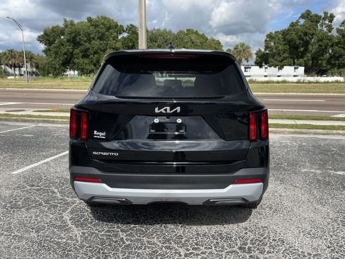 New 2026 Kia Sorento LX image 6