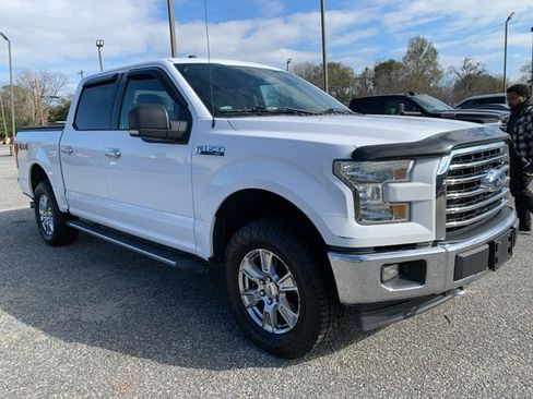 Used 2016 Ford F150 XLT w/ Equipment Group 301A Mid image 3