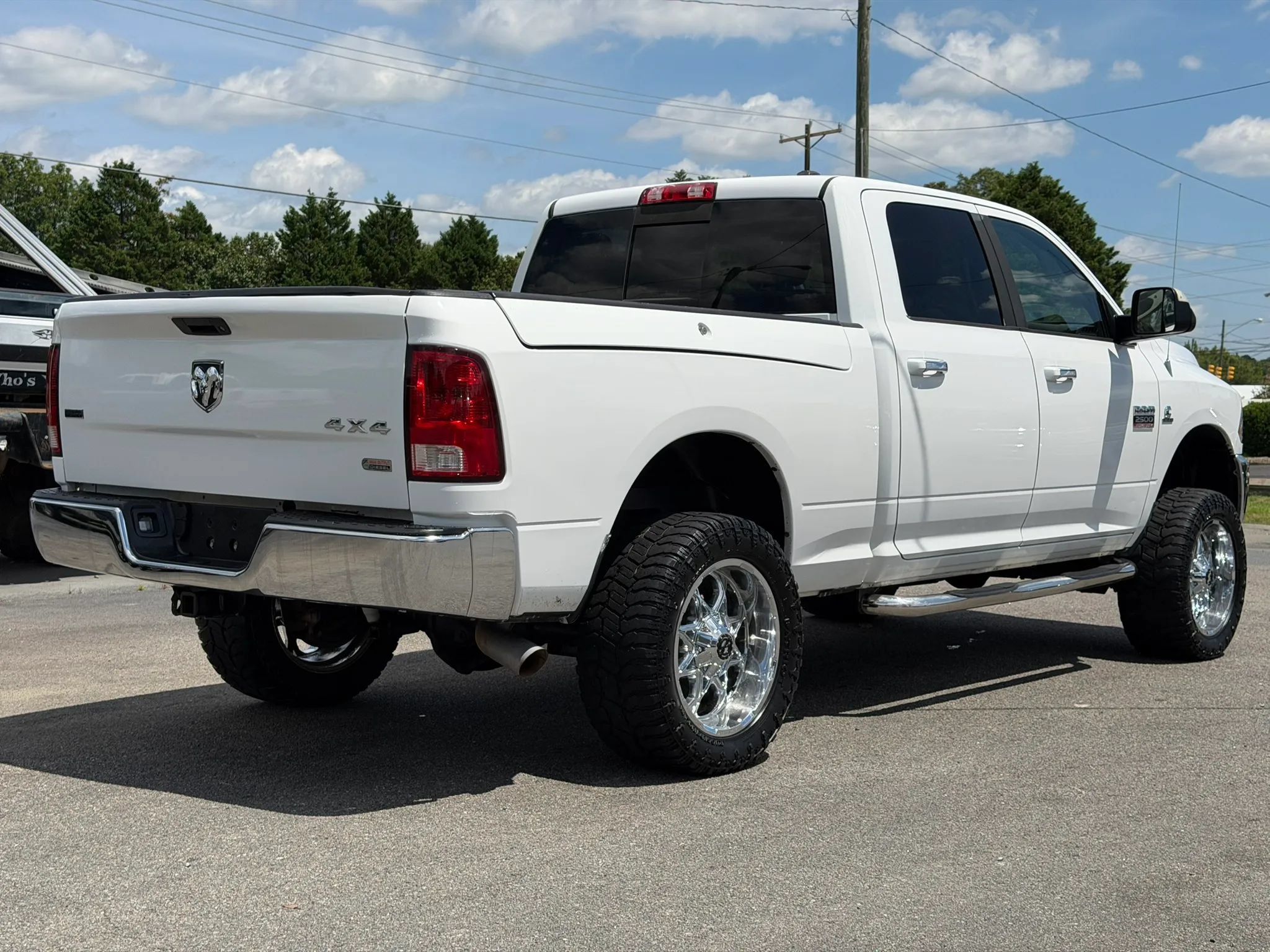 Used 2012 RAM 2500 SLT w/ Luxury Group AWD/4WD image 5