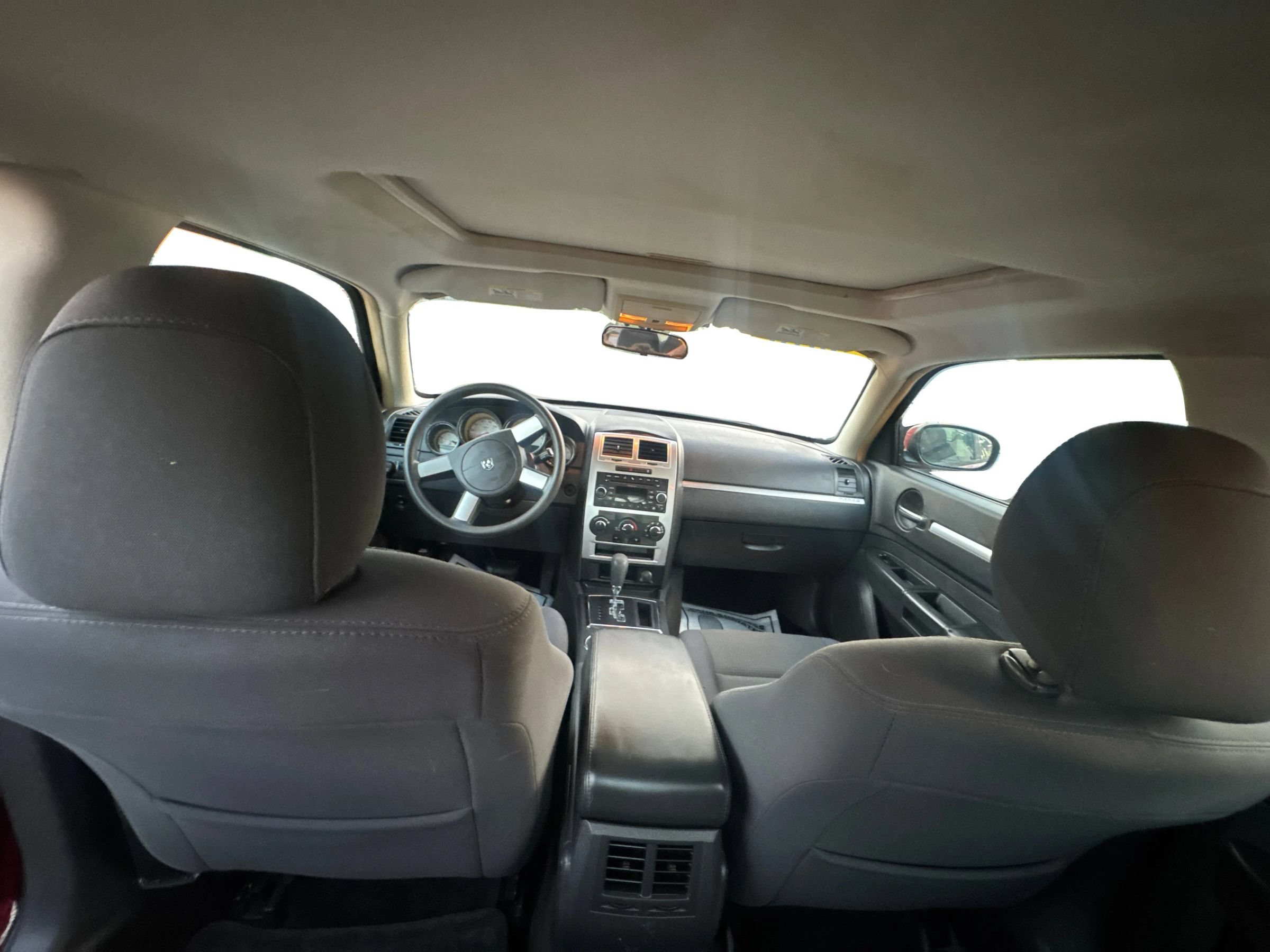 Used 2010 Dodge Charger SXT RWD image 22