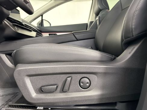 Used 2025 Nissan Murano SL w/ Cargo Package AWD/4WD image 22