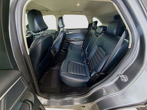 Used 2024 Ford Edge SEL w/ Sport Appearance Package AWD/4WD image 22