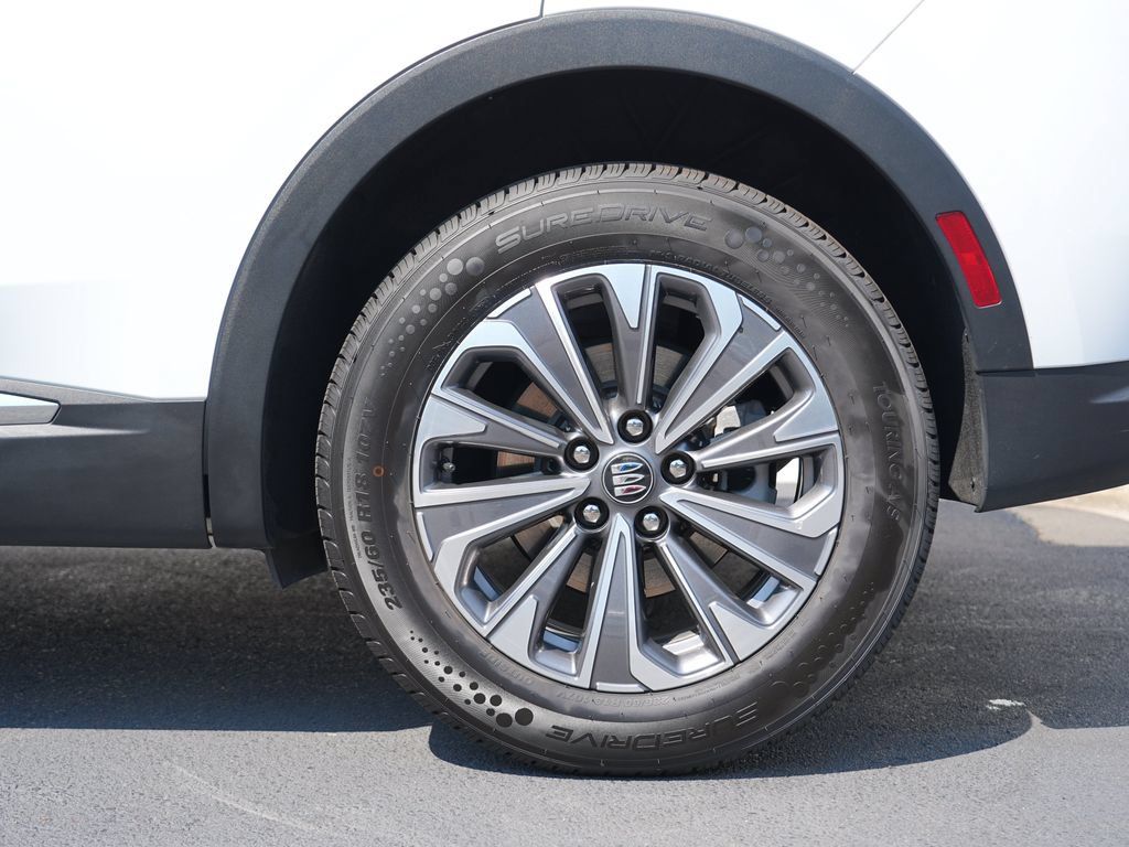 Used 2024 Buick Envision Preferred AWD/4WD image 11