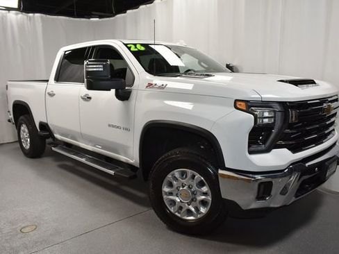 Certified 2026 Chevrolet Silverado 2500 LTZ w/ LTZ Premium Package AWD/4WD image 7