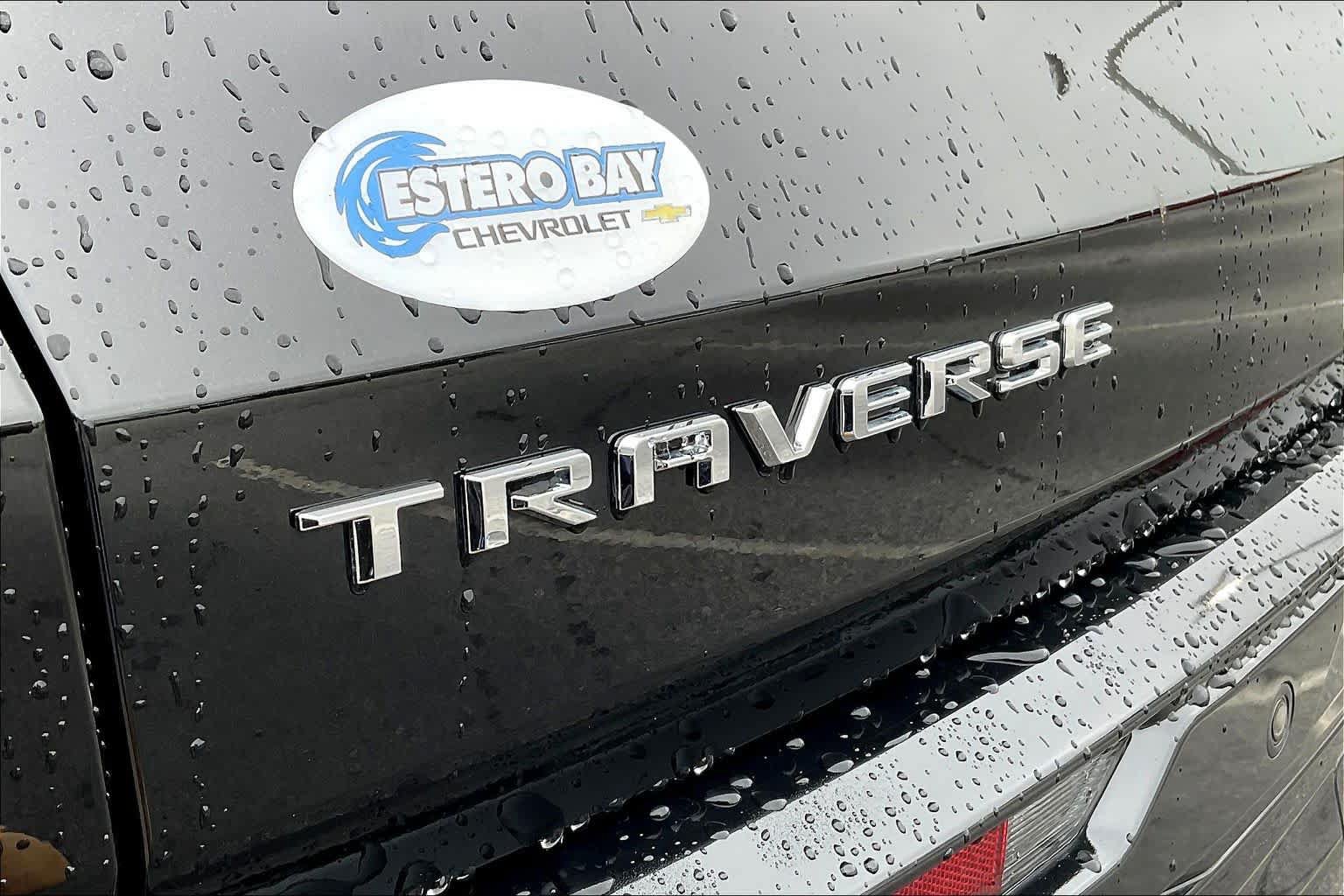 Used 2025 Chevrolet Traverse High Country w/ LPO, Floor Liner Package FWD image 26