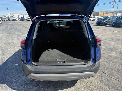 Used 2022 Nissan Rogue S image 7