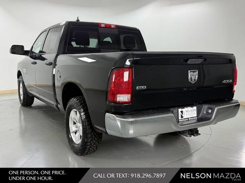 Used 2023 RAM 1500 Classic SLT w/ Trailer & Traction Group AWD/4WD image 8