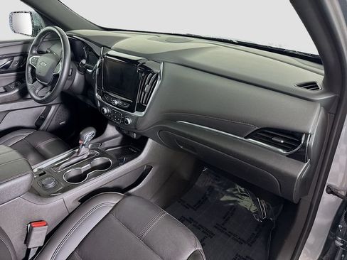 Used 2023 Chevrolet Traverse RS AWD/4WD image 30
