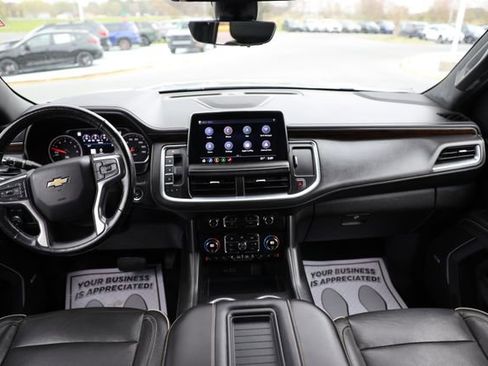 Used 2021 Chevrolet Tahoe Premier w/ Premium Package AWD/4WD image 13