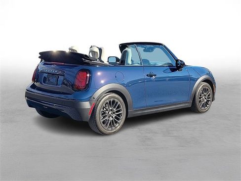 Used 2025 MINI Cooper S image 6