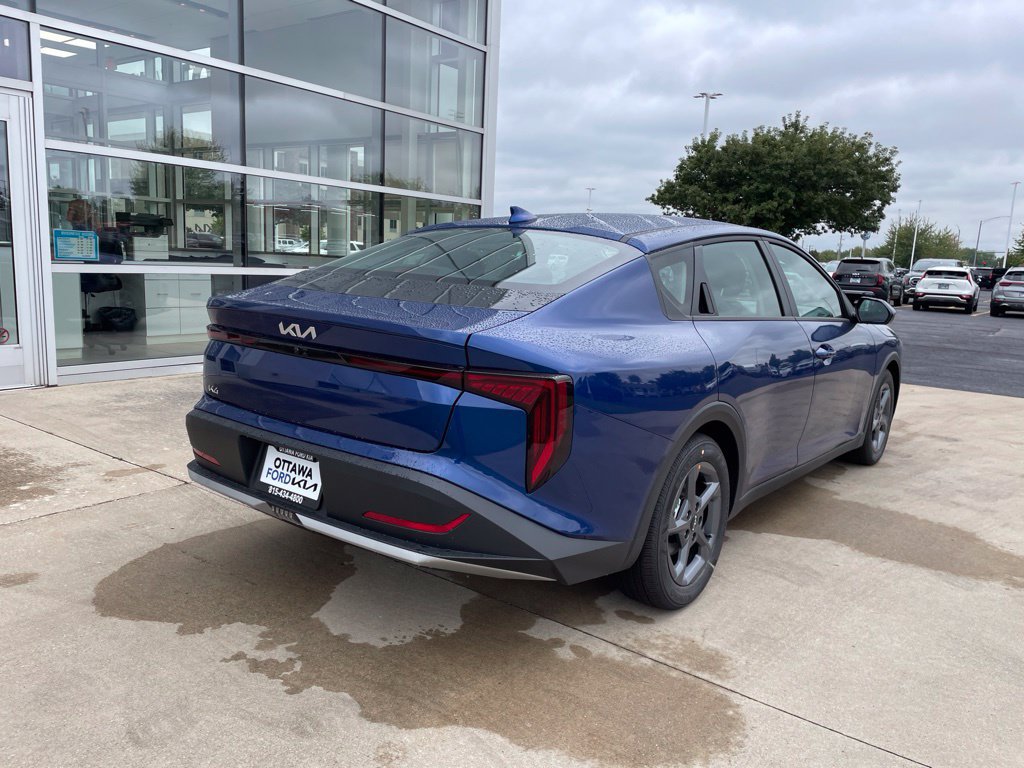 New 2026 Kia K4 FWD image 5