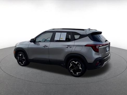 Used 2025 Kia Seltos S image 10