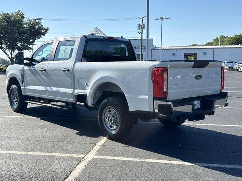 Used 2024 Ford F250 XL w/ XL Driver Assist Package AWD/4WD image 3