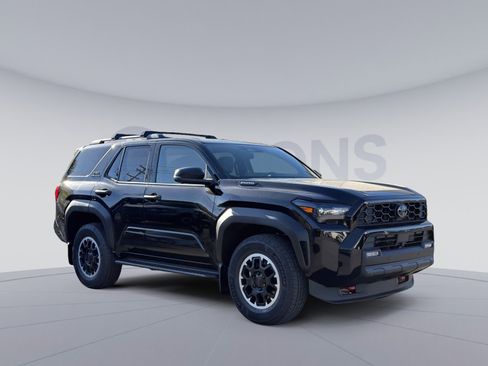 New 2026 Toyota 4Runner TRD Off-Road Premium AWD/4WD image 5