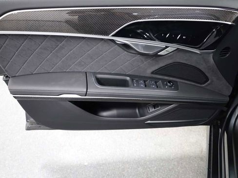 New 2025 Audi S8 image 16