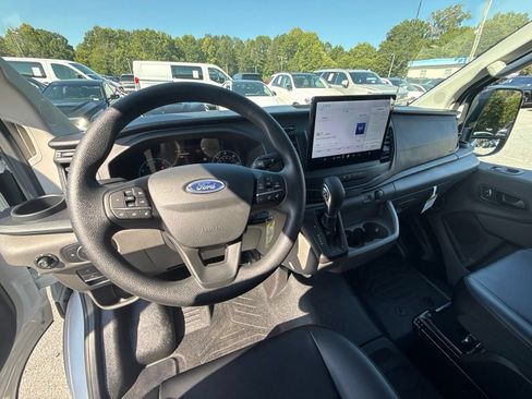Used 2024 Ford Transit 250 Low Roof w/ Load Area Protection Package RWD image 11