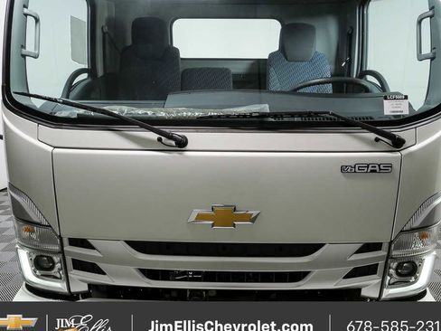 New 2025 Chevrolet Low Cab Forward image 2