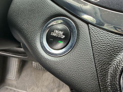 Used 2018 Chevrolet Impala Premier w/ Premier Confidence Package FWD image 22