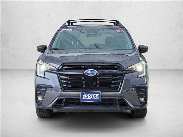 Used 2025 Subaru Ascent Onyx Edition AWD/4WD image 2