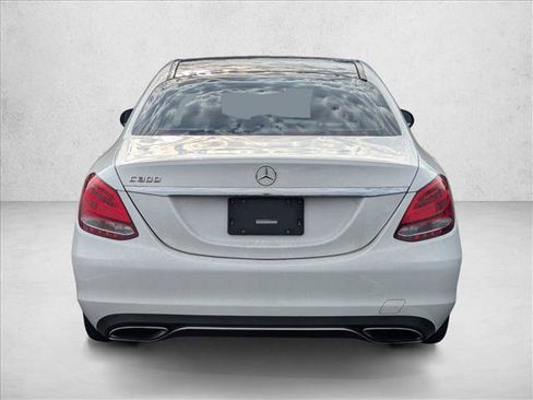 Used 2015 Mercedes-Benz C 300 Sedan image 6