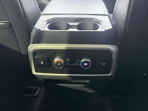 Used 2023 Ford Expedition XLT AWD/4WD image 53
