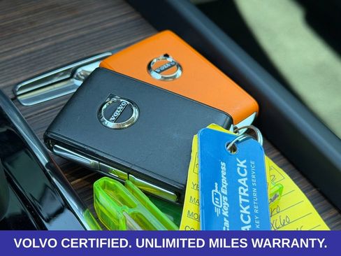 Certified 2023 Volvo XC60 B5 Plus w/ Protection Package Premier FWD image 36