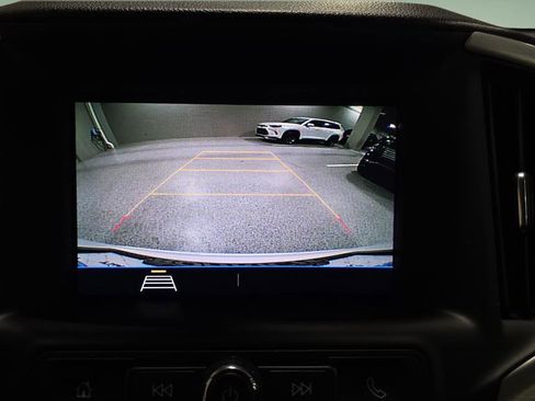 Used 2020 GMC Terrain SLE image 24