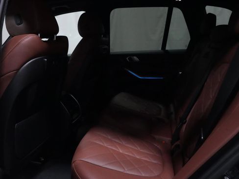 Used 2023 BMW X5 xDrive45e w/ Climate Comfort Package image 7