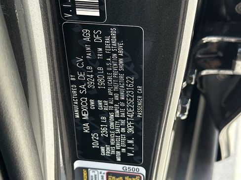 New 2025 Kia K4 LXS image 28