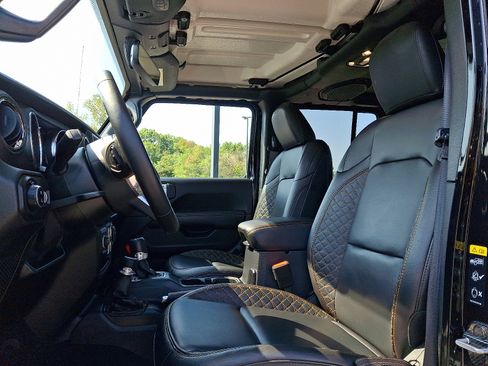 Certified 2021 Jeep Gladiator Overland image 13