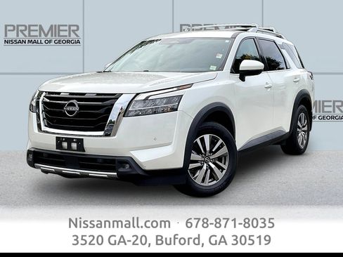 Certified 2022 Nissan Pathfinder SL AWD/4WD image 1