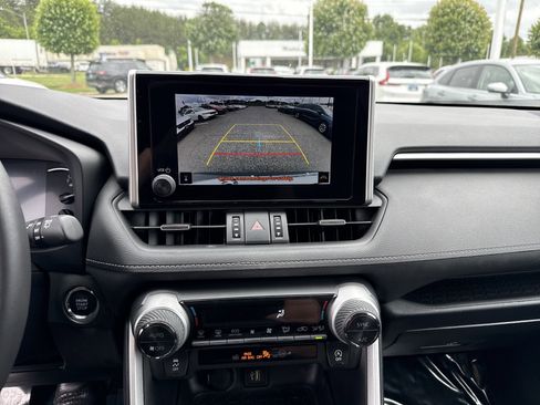 Used 2024 Toyota RAV4 XLE Premium FWD image 25