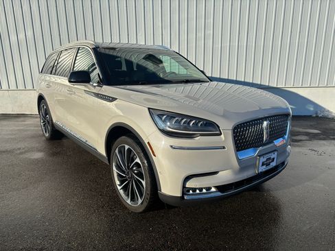 Used 2021 Lincoln Aviator Reserve w/ Equipment Group 201A image 1