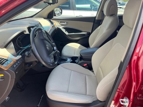 Used 2014 Hyundai Santa Fe Sport w/ Popular Equipment Package 02 FWD image 7