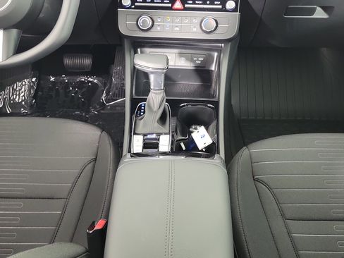 New 2025 Hyundai Santa Cruz SE image 10