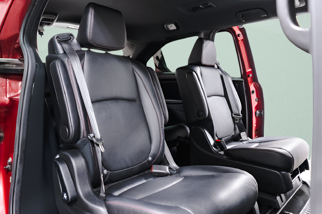 Used 2023 Honda Odyssey Sport image 33