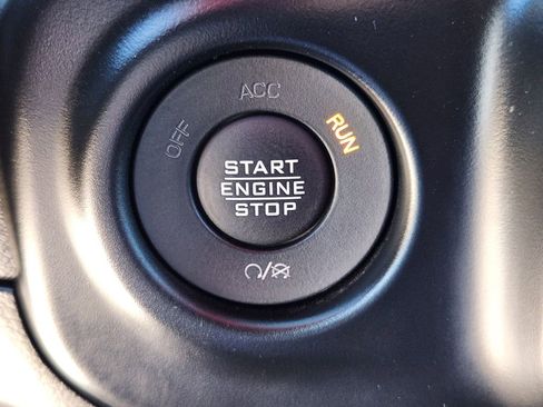 Used 2020 Jeep Wrangler Unlimited Rubicon w/ Quick Order Package 28Y Recon AWD/4WD image 18