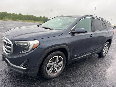 Used 2019 GMC Terrain SLT w/ Preferred Package FWD image 1