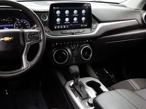 Used 2024 Chevrolet Blazer LT image 15