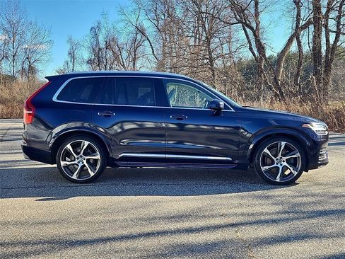 Used 2017 Volvo XC90 T8 Inscription w/ Luxury Package image 8