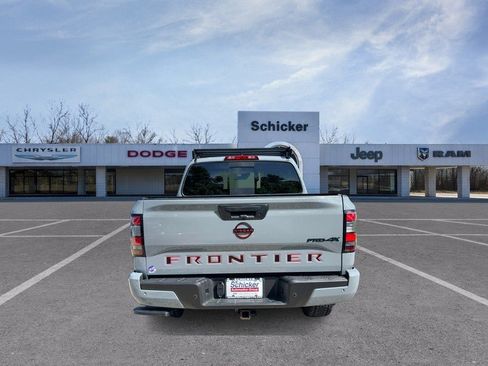Used 2023 Nissan Frontier PRO-4X w/ Pro Convenience Package AWD/4WD image 4