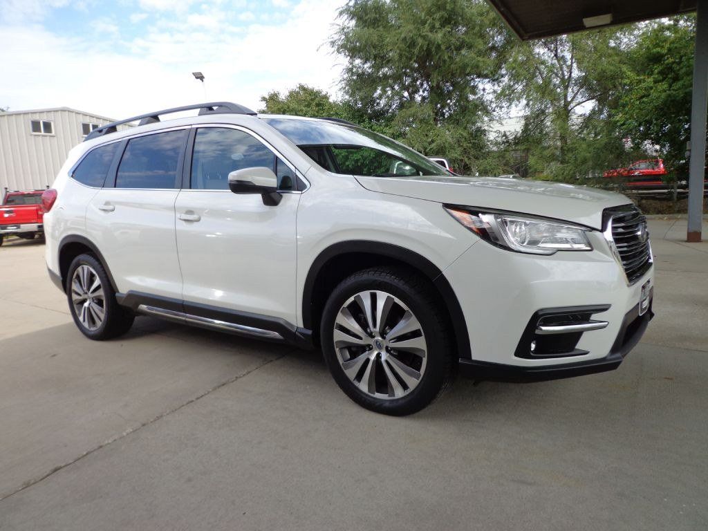 Used 2019 Subaru Ascent Limited AWD/4WD image 3