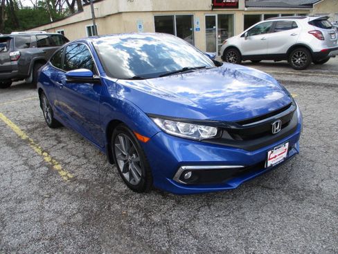 Used 2019 Honda Civic EX image 4