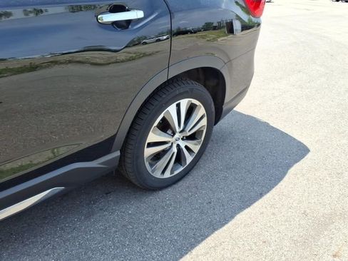 Used 2020 Subaru Ascent Touring AWD/4WD image 5