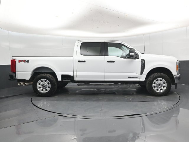 Used 2023 Ford F250 XLT w/ FX4 Off-Road Package AWD/4WD image 34